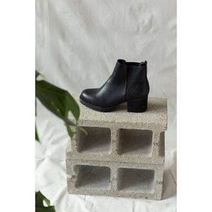 Heeled Boot